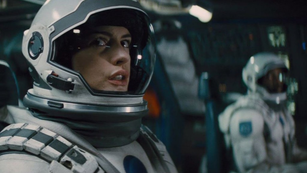 Anne Hathaway Interstellar